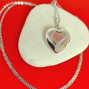925 Sterling Silver Heart Shaped Locke w engraved message "I love you m…‎